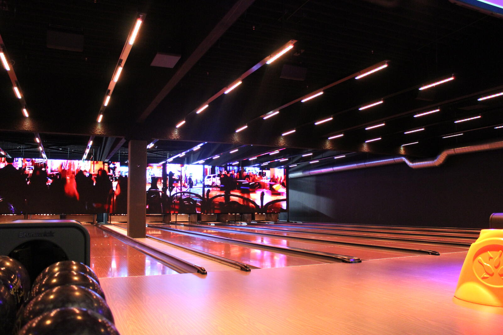 Bowling Stones